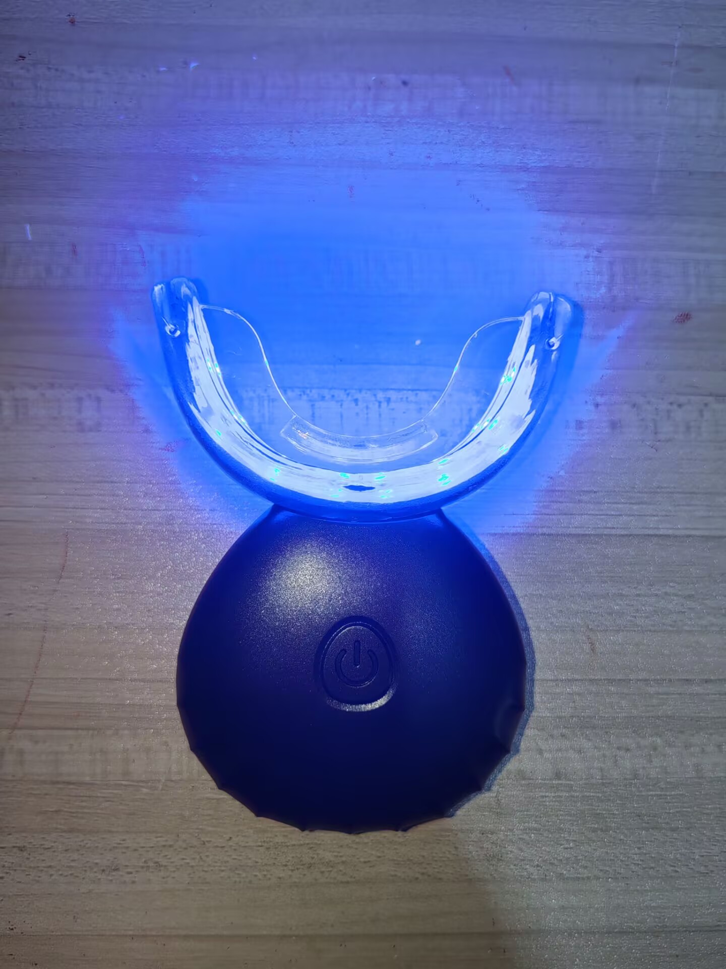 Blaues LED-Licht Zahnaufhellun – Teeth Whitening Home Kit Bewertung und Preis